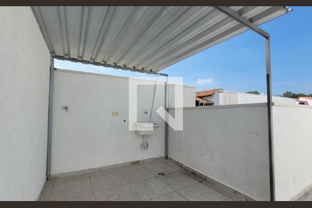 Apartamento à venda com 97m², 2 quartos e 2 vagasLavanderia