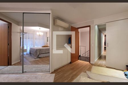 Apartamento à venda com 170m², 2 quartos e 3 vagas Apartamento à venda com 170m², 2 quartos e 3 vagasSuíte 2