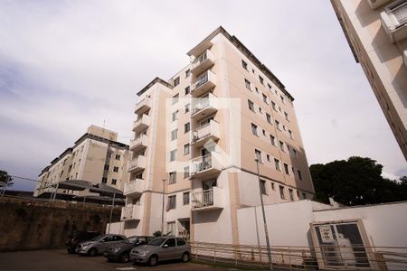 Apartamento à venda com 106m², 3 quartos e 1 vaga Apartamento à venda com 106m², 3 quartos e 1 vagaFachada