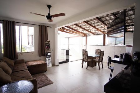 Apartamento à venda com 106m², 3 quartos e 1 vaga Apartamento à venda com 106m², 3 quartos e 1 vagaTerraço