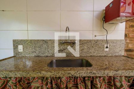 Casa de condomínio à venda com 248m², 5 quartos e 2 vagas Casa de condomínio à venda com 248m², 5 quartos e 2 vagasCozinha