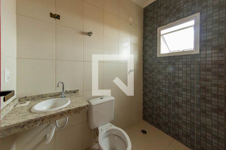 Casa de condomínio à venda com 112m², 2 quartos e 2 vagas Casa de condomínio à venda com 112m², 2 quartos e 2 vagasBanheiro
