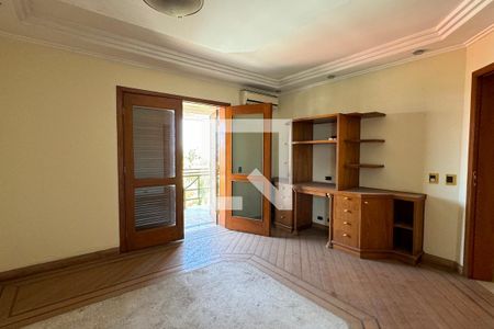 Casa de condomínio à venda com 975m², 4 quartos e 8 vagasSuíte 3