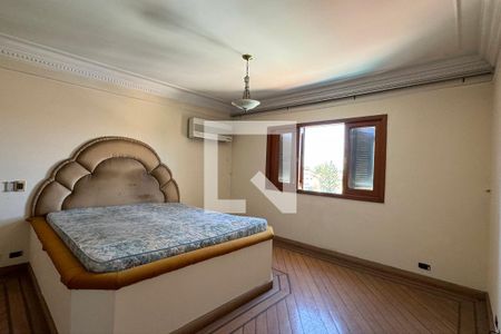 Casa de condomínio à venda com 975m², 4 quartos e 8 vagasSuíte 2