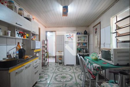 Casa à venda com 120m², 3 quartos e 2 vagas Casa à venda com 120m², 3 quartos e 2 vagasCozinha