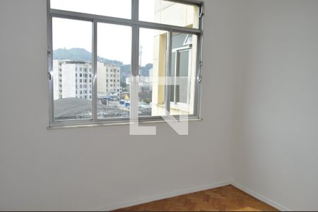 Apartamento à venda com 125m², 4 quartos e 1 vagaQuarto 1