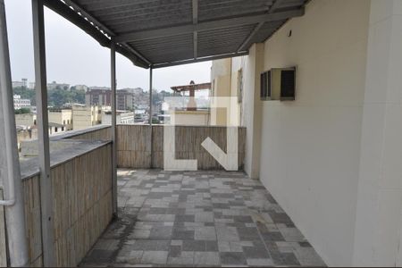 Apartamento à venda com 125m², 4 quartos e 1 vagaVaranda