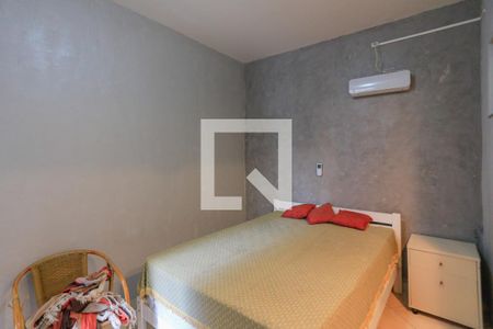 Casa à venda com 246m², 4 quartos e 4 vagas Casa à venda com 246m², 4 quartos e 4 vagasSuíte 1