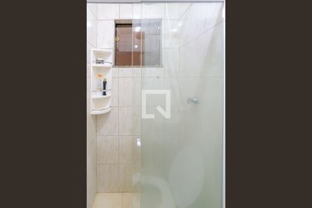 Casa à venda com 246m², 4 quartos e 4 vagas Casa à venda com 246m², 4 quartos e 4 vagasSuíte 1 - Banheiro