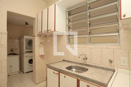 Apartamento à venda com 116m², 3 quartos e sem vagaCozinha + Área de Serviço