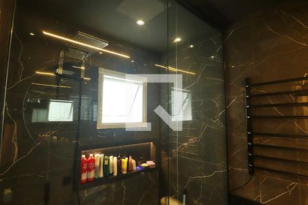 Apartamento à venda com 177m², 4 quartos e 2 vagasSuíte 2 - Banheiro do Quarto 2