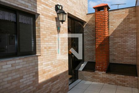 Casa à venda com 250m², 3 quartos e 6 vagas Casa à venda com 250m², 3 quartos e 6 vagasÁrea de Serviço