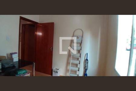 Apartamento à venda com 72m², 3 quartos e 1 vaga Apartamento à venda com 72m², 3 quartos e 1 vagaDormitório 2