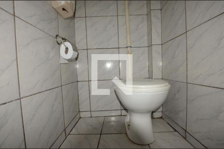 Casa à venda com 760m², 3 quartos e 5 vagasBanheiro de serviço