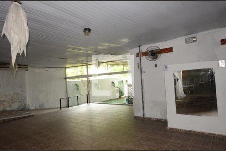 Casa à venda com 760m², 3 quartos e 5 vagasÁrea aberta