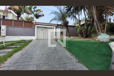 Casa à venda com 760m², 3 quartos e 5 vagasFachada