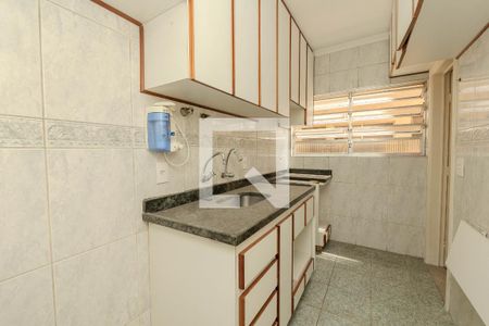 Apartamento à venda com 52m², 2 quartos e sem vaga Apartamento à venda com 52m², 2 quartos e sem vagaCozinha