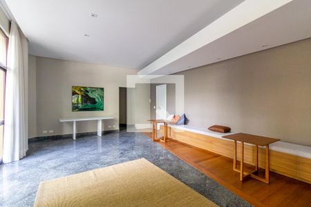 Apartamento à venda com 241m², 3 quartos e 3 vagas Apartamento à venda com 241m², 3 quartos e 3 vagasÁrea comum - Salão de festas