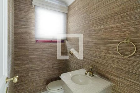 Apartamento à venda com 241m², 3 quartos e 3 vagas Apartamento à venda com 241m², 3 quartos e 3 vagasLavabo
