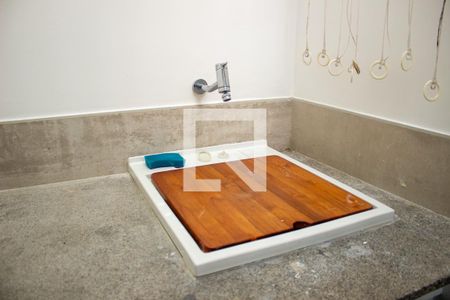 Apartamento à venda com 120m², 2 quartos e sem vagaBanheiro Quarto