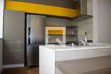 Apartamento à venda com 120m², 2 quartos e sem vagaCozinha 