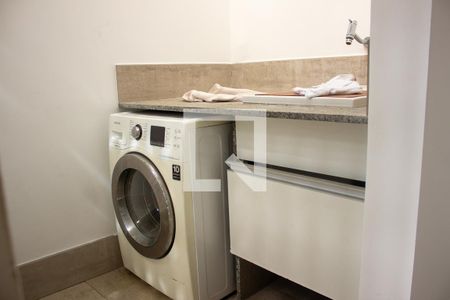 Apartamento à venda com 120m², 2 quartos e sem vagaBanheiro Quarto