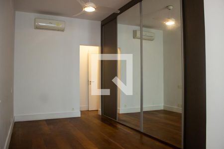 Apartamento à venda com 120m², 2 quartos e sem vagaQuarto