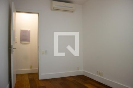 Apartamento à venda com 120m², 2 quartos e sem vagaQuarto