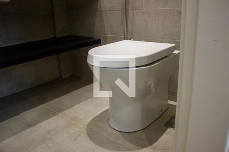 Apartamento à venda com 120m², 2 quartos e sem vagaBanheiro