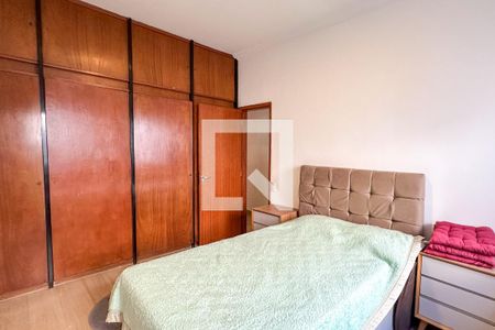 Apartamento para alugar com 180m², 3 quartos e 1 vaga Apartamento para alugar com 180m², 3 quartos e 1 vagaQuarto 02