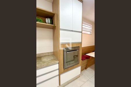 Apartamento para alugar com 180m², 3 quartos e 1 vaga Apartamento para alugar com 180m², 3 quartos e 1 vagaCozinha