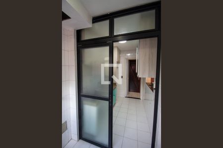Apartamento à venda com 76m², 2 quartos e 1 vaga Apartamento à venda com 76m², 2 quartos e 1 vagaÁrea de Serviço