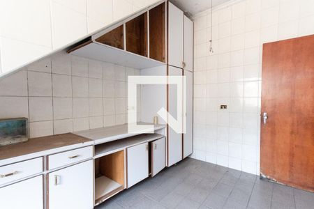 Casa à venda com 190m², 3 quartos e 1 vaga Casa à venda com 190m², 3 quartos e 1 vagaCozinha