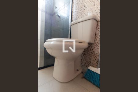 Casa à venda com 190m², 3 quartos e 1 vaga Casa à venda com 190m², 3 quartos e 1 vaga Banheiro