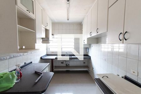 Casa à venda com 190m², 3 quartos e 1 vaga Casa à venda com 190m², 3 quartos e 1 vagaCozinha