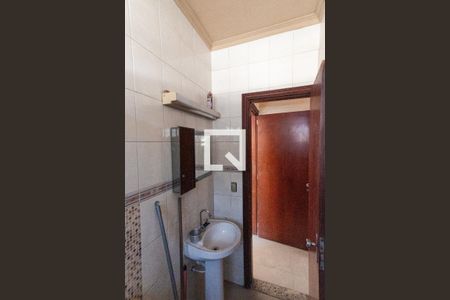 Casa à venda com 190m², 3 quartos e 1 vaga Casa à venda com 190m², 3 quartos e 1 vaga Banheiro