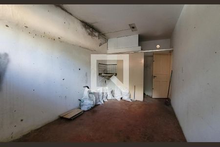 Casa à venda com 168m², 3 quartos e 1 vaga Casa à venda com 168m², 3 quartos e 1 vagaGaragem