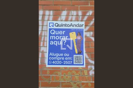 Casa à venda com 168m², 3 quartos e 1 vaga Casa à venda com 168m², 3 quartos e 1 vagaFachada