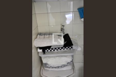 Apartamento para alugar com 76m², 3 quartos e 1 vaga Apartamento para alugar com 76m², 3 quartos e 1 vagaBanheiro