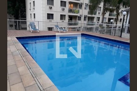 Apartamento à venda com 73m², 3 quartos e 1 vagaÁrea comum - Piscina