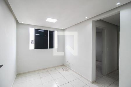 Sala de apartamento para alugar com 2 quartos, 44m² em Vila Dagmar, Belford Roxo
