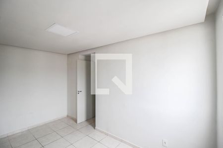 Quarto 1 de apartamento para alugar com 2 quartos, 44m² em Vila Dagmar, Belford Roxo