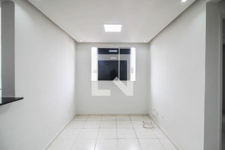 Sala de apartamento para alugar com 2 quartos, 44m² em Vila Dagmar, Belford Roxo