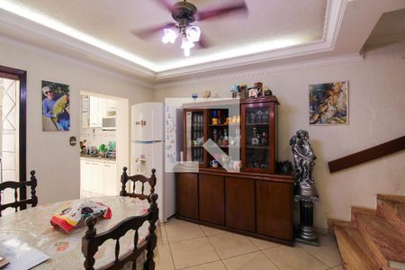 Casa à venda com 140m², 2 quartos e 2 vagasCozinha