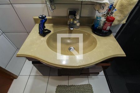 Casa à venda com 140m², 2 quartos e 2 vagasBanheiro