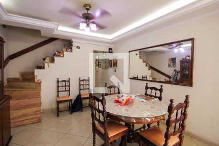 Casa à venda com 140m², 2 quartos e 2 vagasCozinha