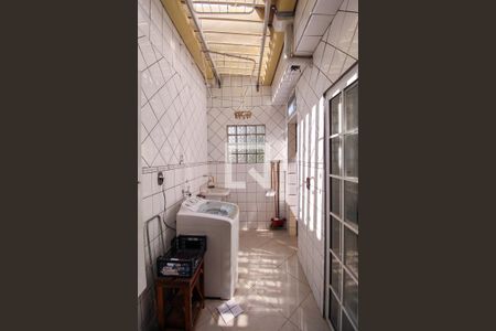 Casa à venda com 140m², 2 quartos e 2 vagasÁrea de Serviço