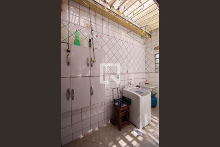 Casa à venda com 140m², 2 quartos e 2 vagasÁrea de Serviço