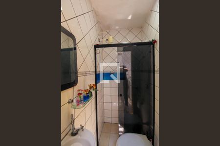 Casa à venda com 140m², 2 quartos e 2 vagasBanheiro de serviço