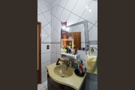 Casa à venda com 140m², 2 quartos e 2 vagasBanheiro